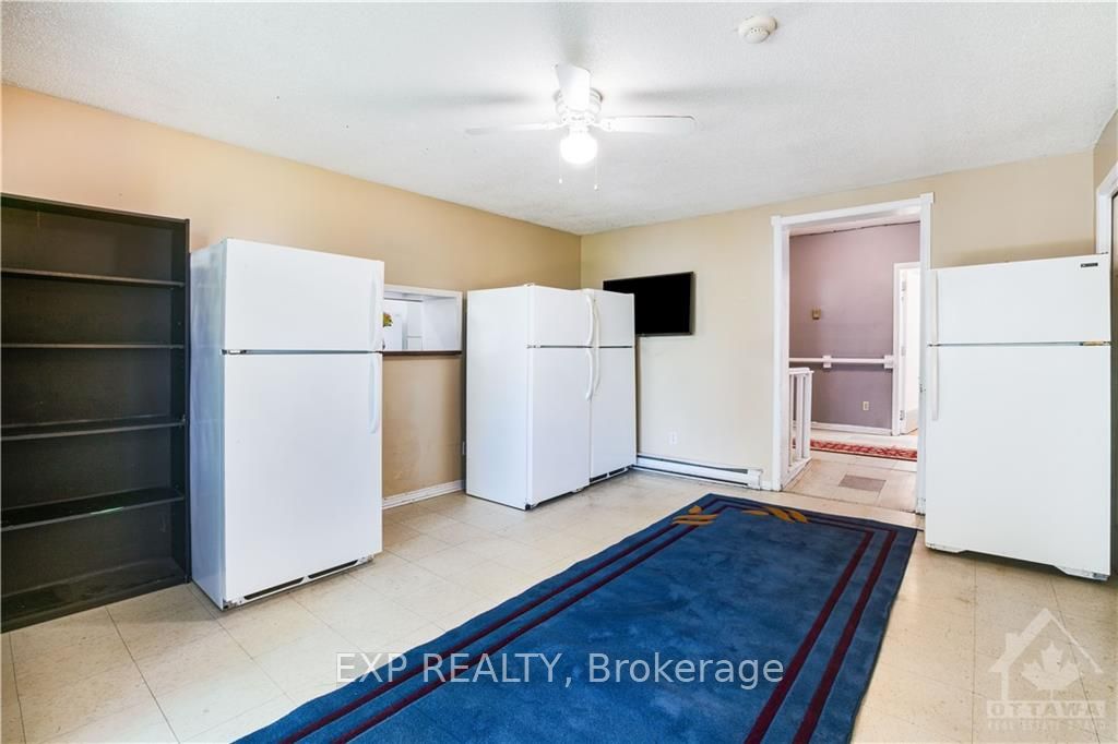 53 Labrosse St Property Photo 2