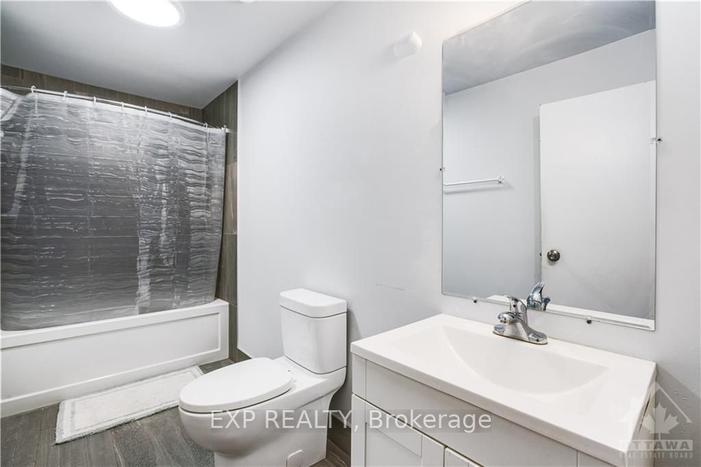 53 Labrosse St Property Photo 20