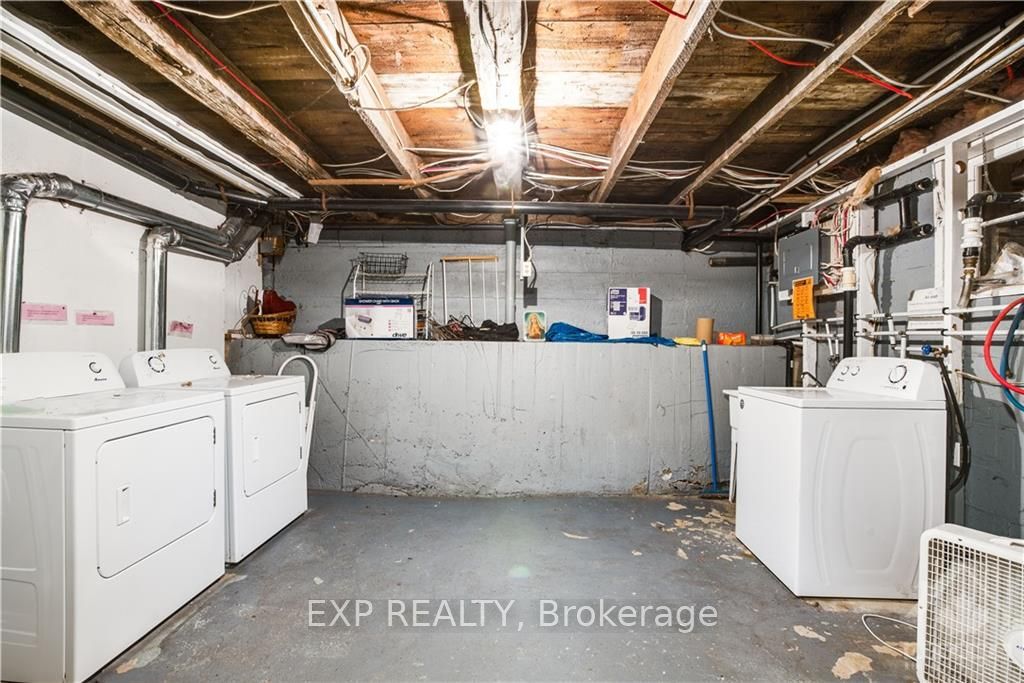 53 Labrosse St Property Photo 21