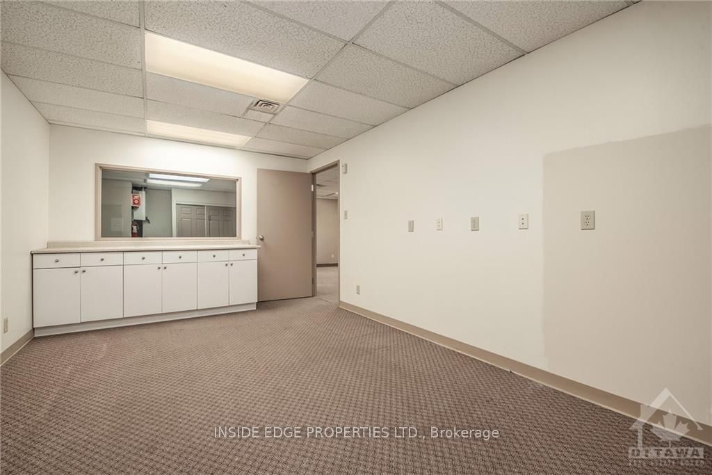 1673 Carling Avenue Avenue 204 Property Photo 9