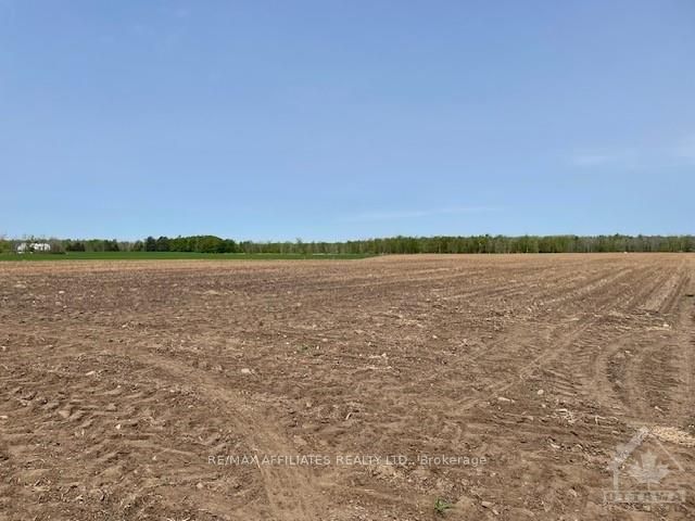 505 Bennett Road Property Photo 4