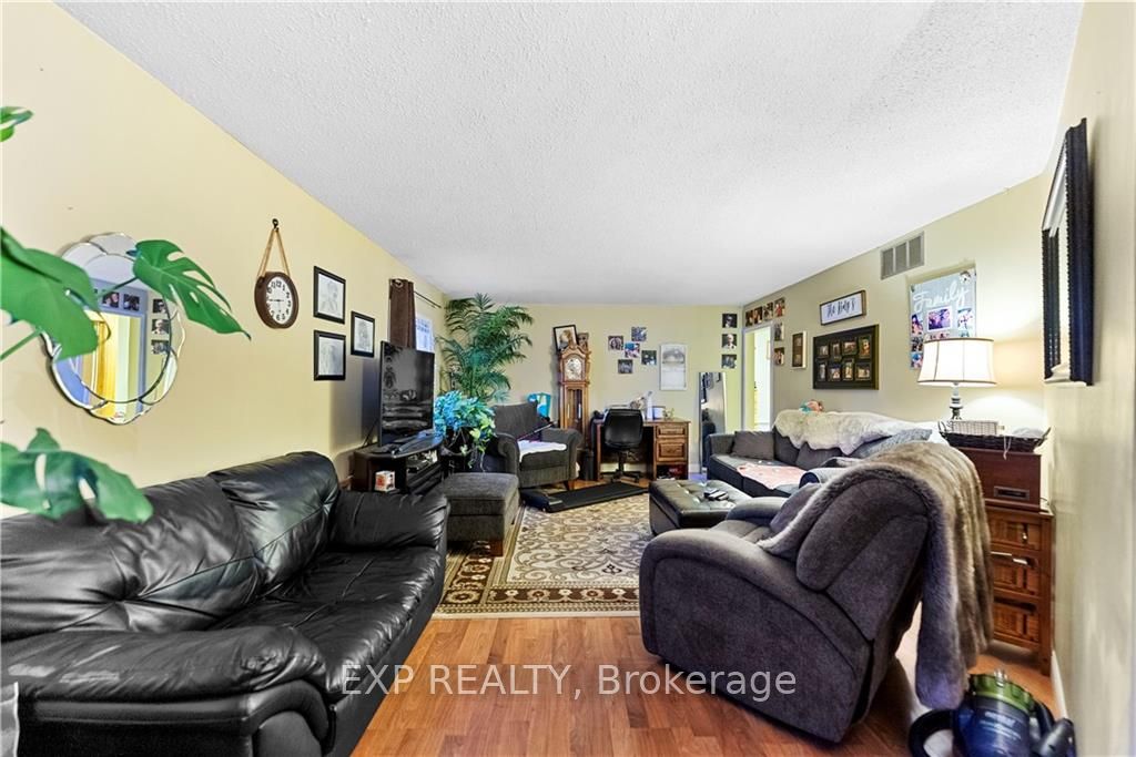 12 Dunn Street Property Photo 13