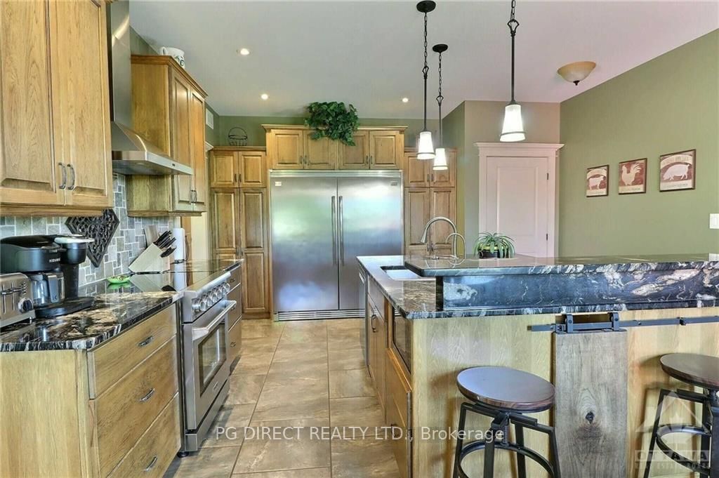 5329 Holmes Road Property Photo 4