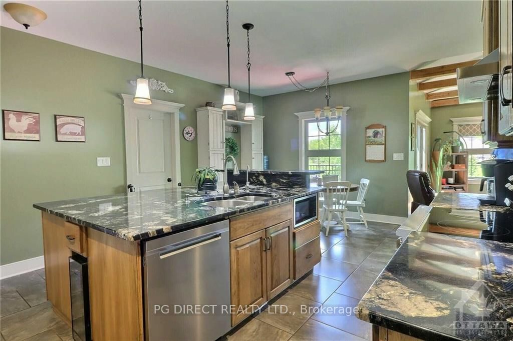 5329 Holmes Road Property Photo 5