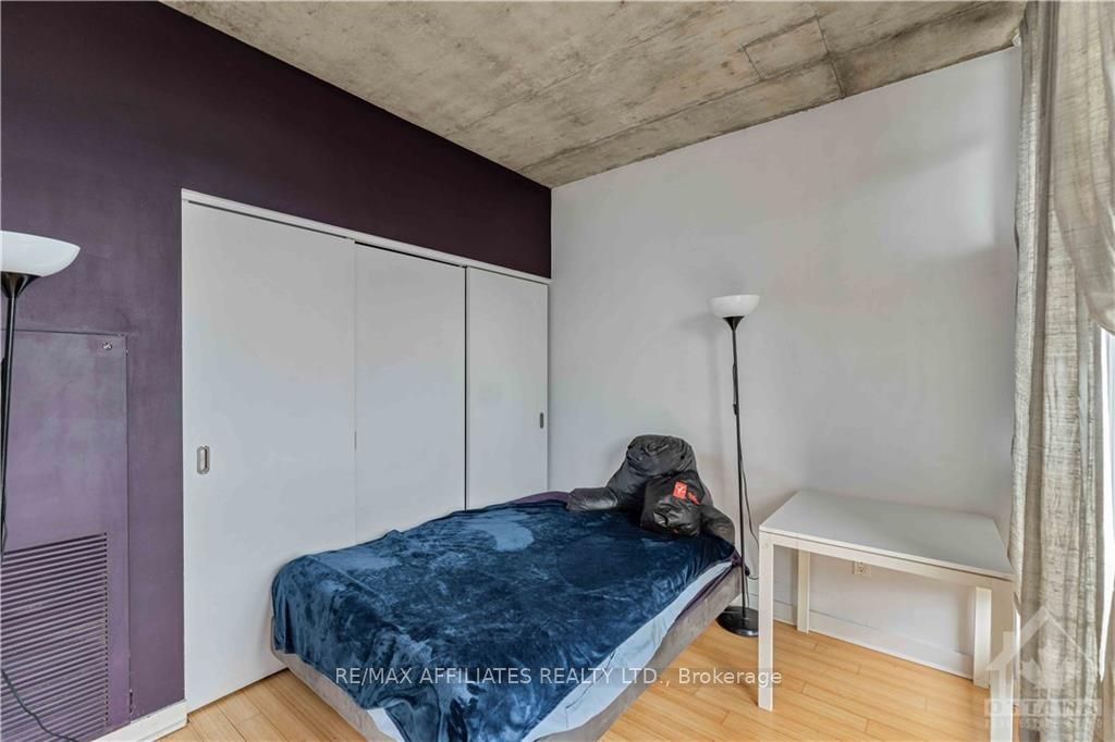 383 Cumberland St Property Photo 14