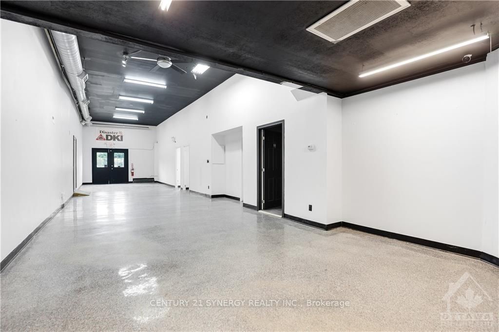 #b - 42 Union Street Property Photo 7