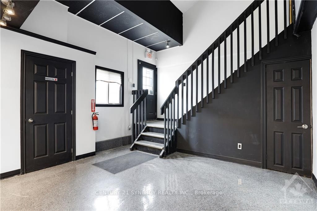 42 Union Street Property Photo 8