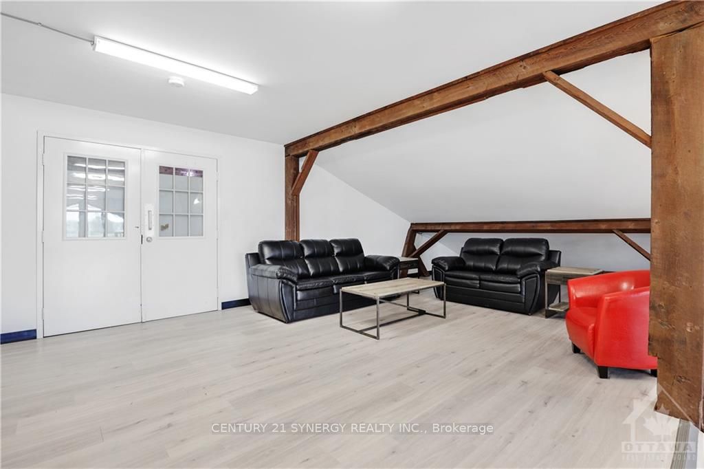 42 Union Street Property Photo 16