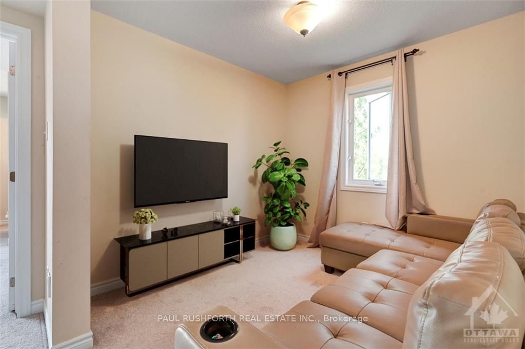 324 River Landing Ave Property Photo 11