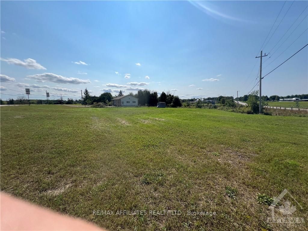6435 Roger Stevens Dr Property Photo 4