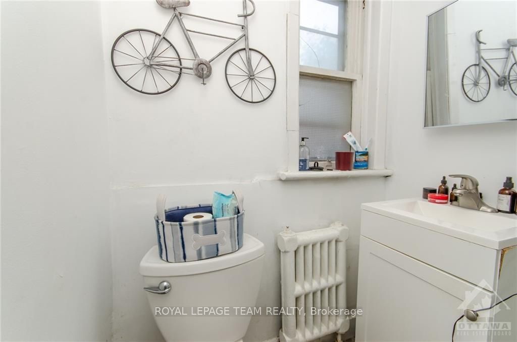 43 Bayswater Ave Property Photo 13