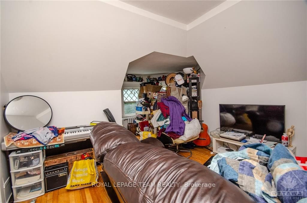 43 Bayswater Ave Property Photo 16