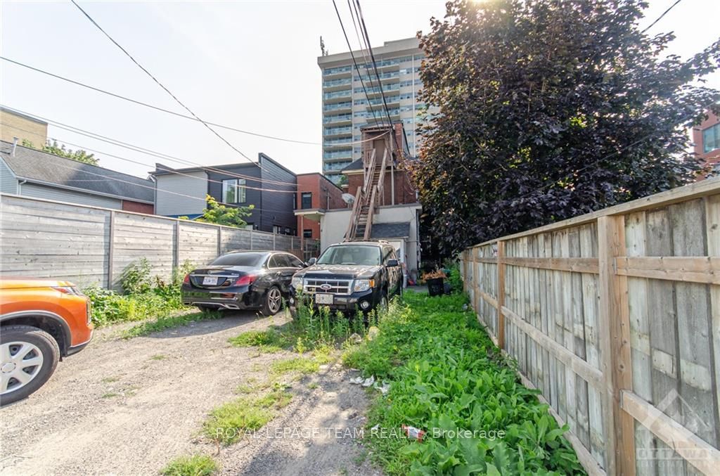 43 Bayswater Ave Property Photo 20
