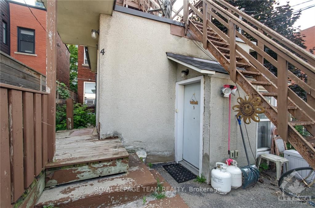 43 Bayswater Ave Property Photo 21