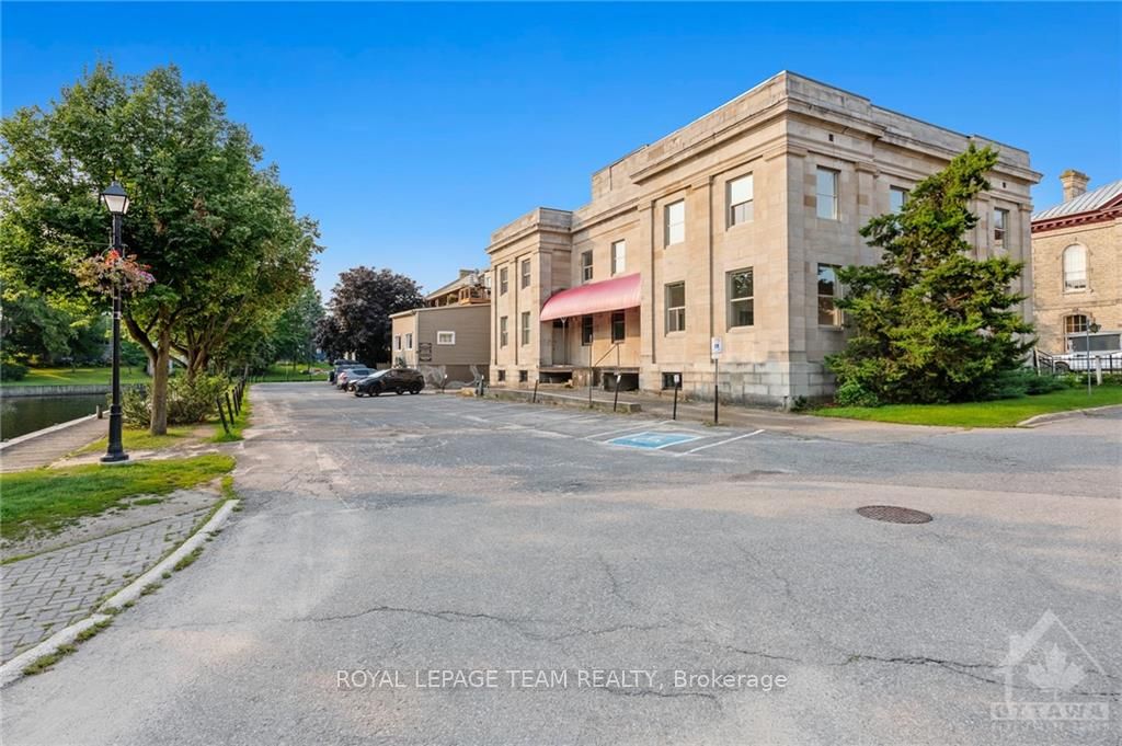 81 Gore Street Property Photo 4