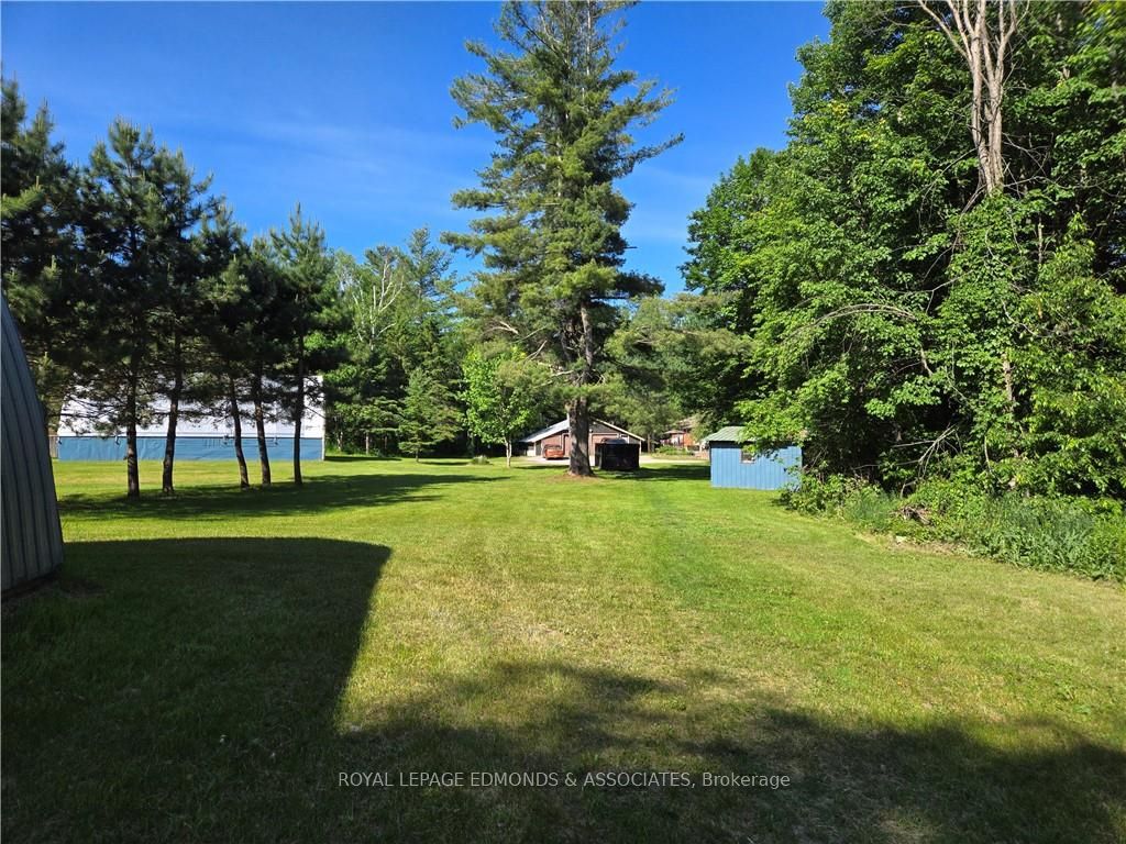 2249 Ross Road Property Photo 9