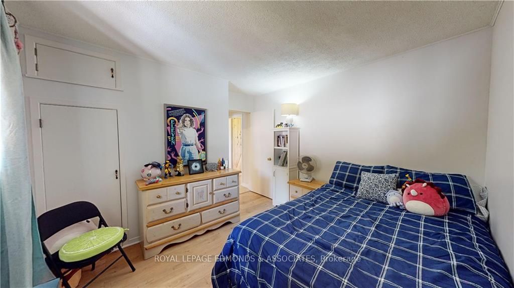 2249 Ross Road Property Photo 22