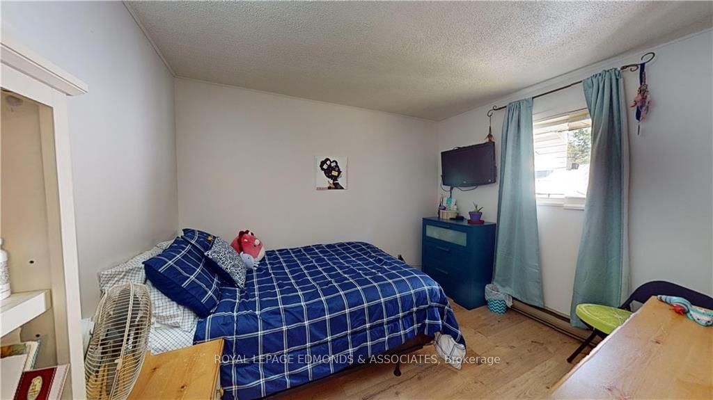 2249 Ross Road Property Photo 23