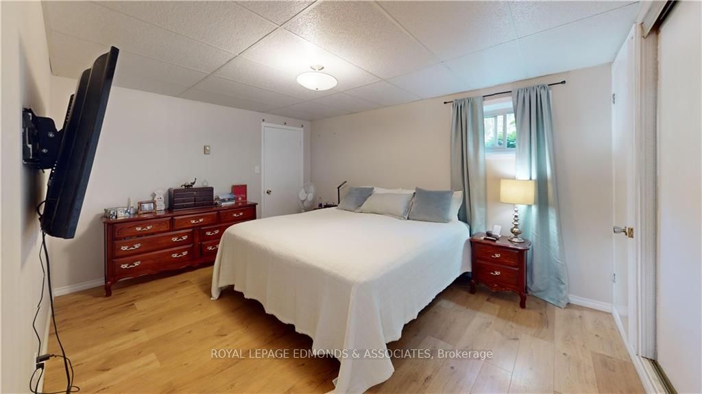 2249 Ross Road Property Photo 26