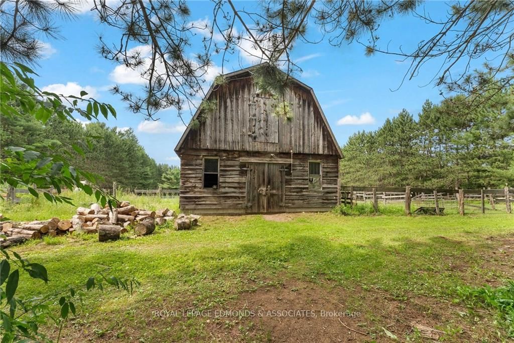 1208 Locksley Rd Property Photo 17