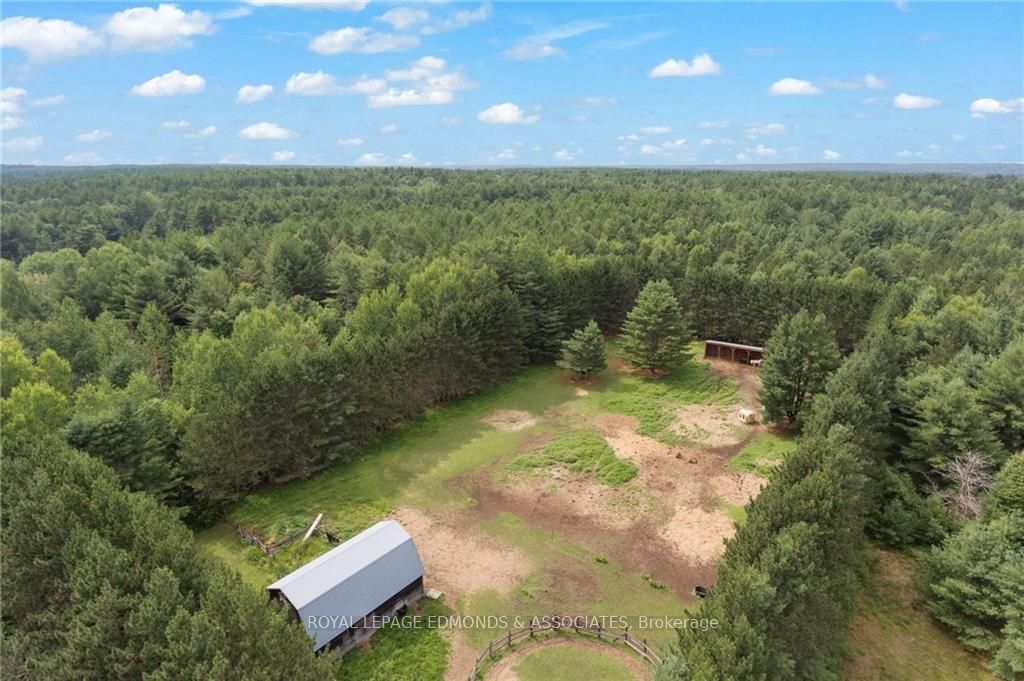 1208 Locksley Rd Property Photo 21