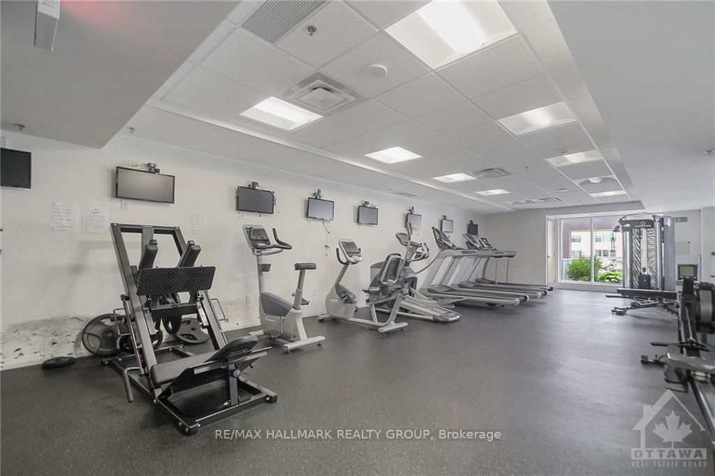 #506 - 242 Rideau Street Property Photo 23