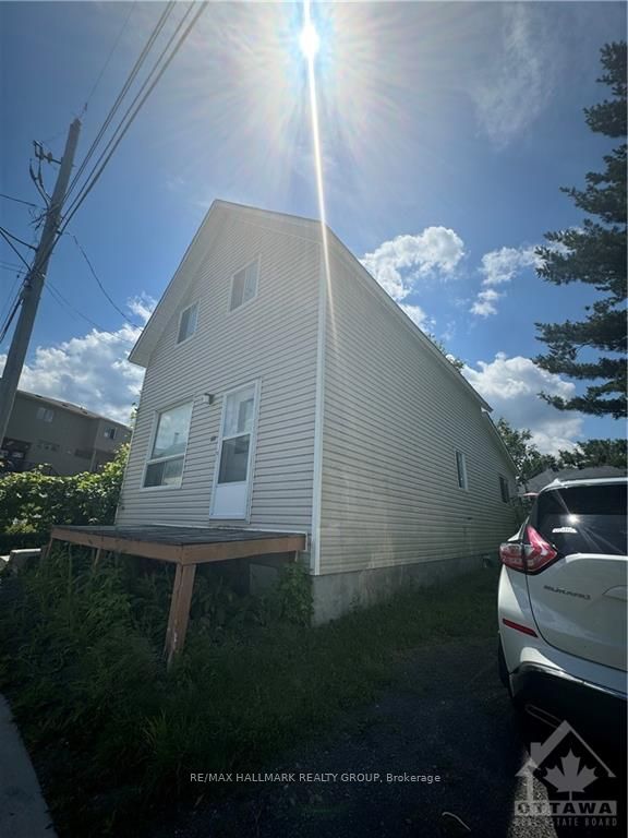 674 Pouliotte Street Property Photo 17