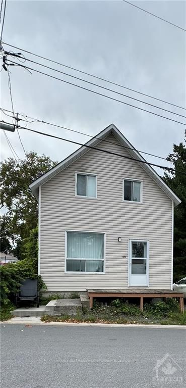 674 Pouliotte Street Property Photo 22