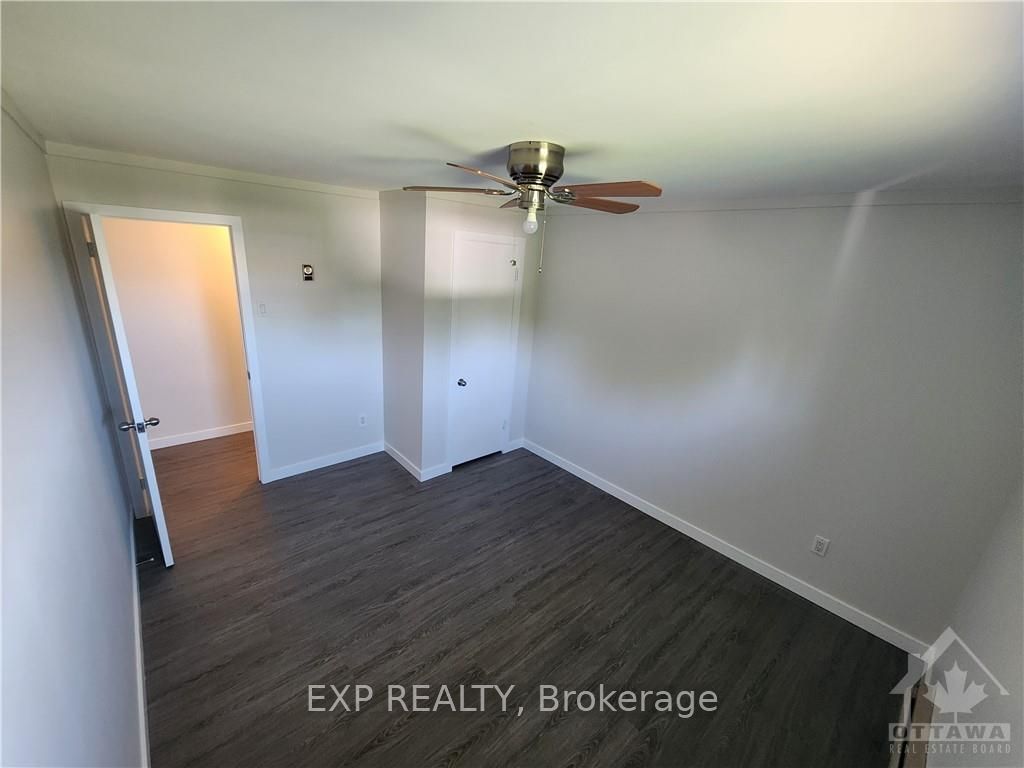 2870 Colonial Road Property Photo 14