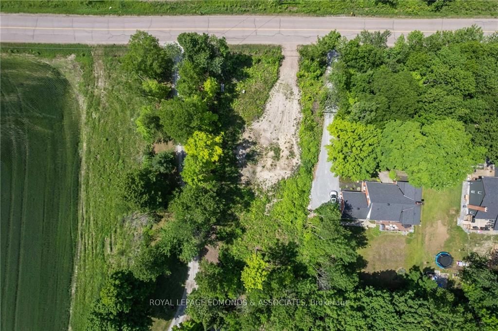 1386 Wilson Rd Property Photo 12