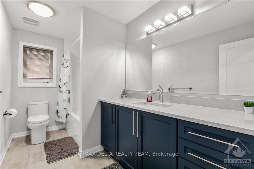 1007 Offley Rd Property Photo 16