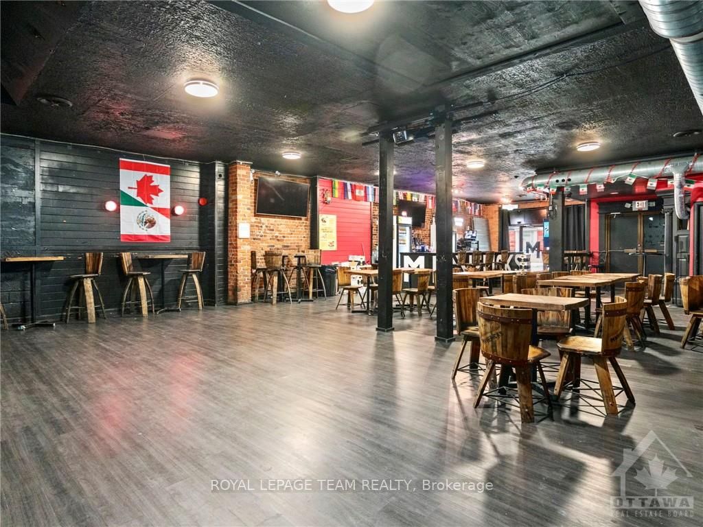 221 Rideau St Property Photo 10