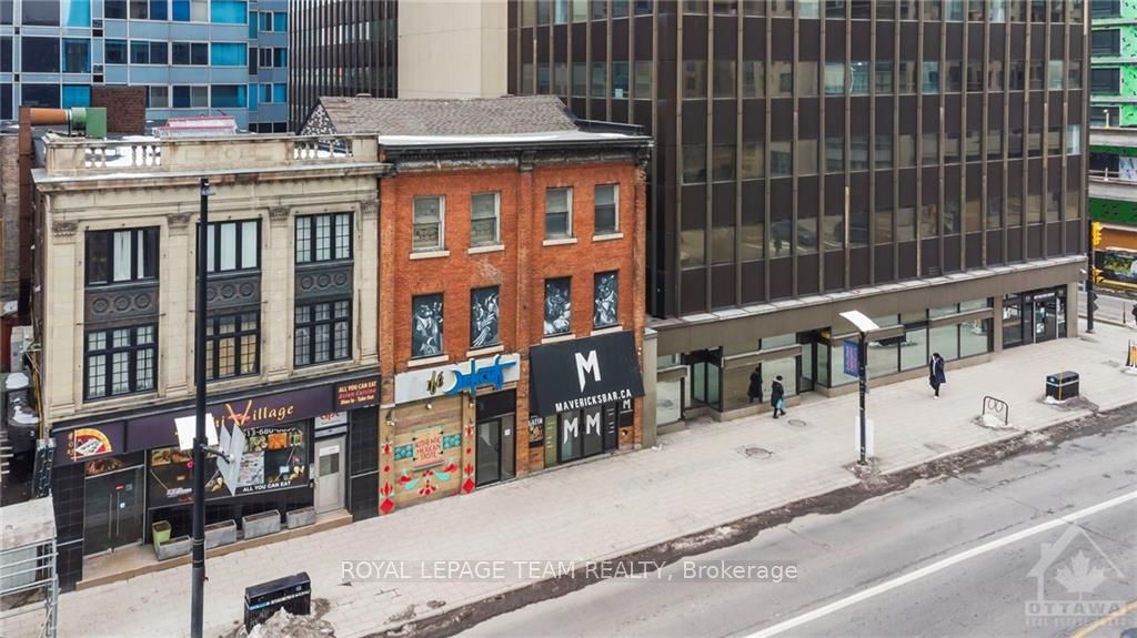 221 Rideau St Property Photo 29