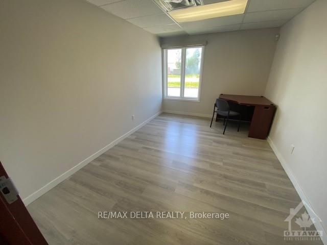 41 Racine St Property Photo 2