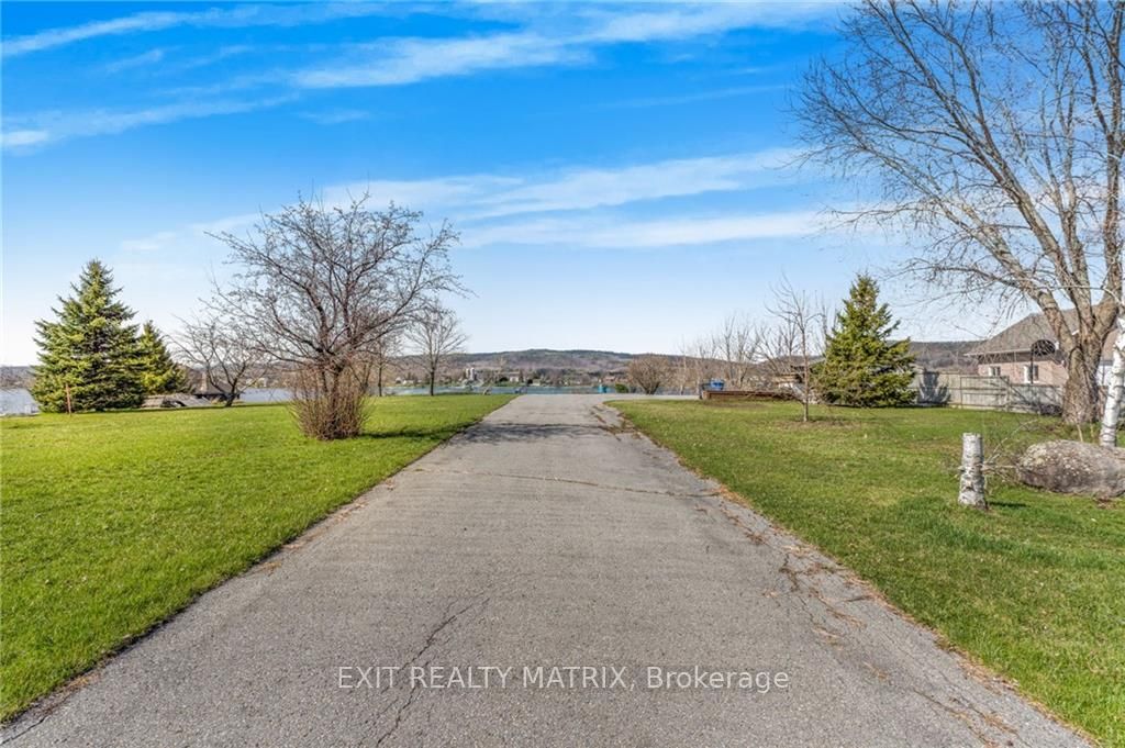 1755 Lajoie Street Property Photo 12
