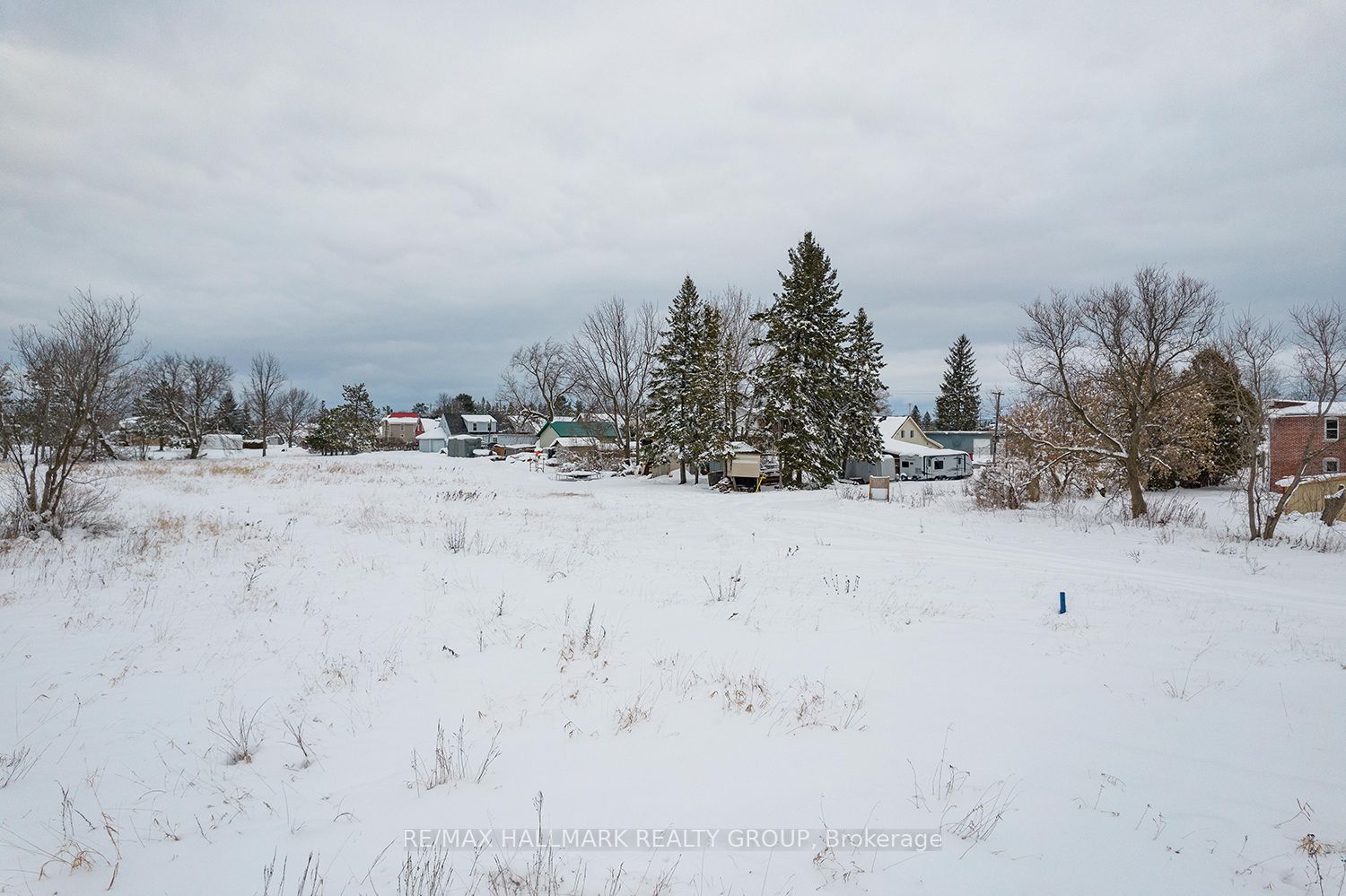 #4 - 3748 Champlain Street Property Photo 13