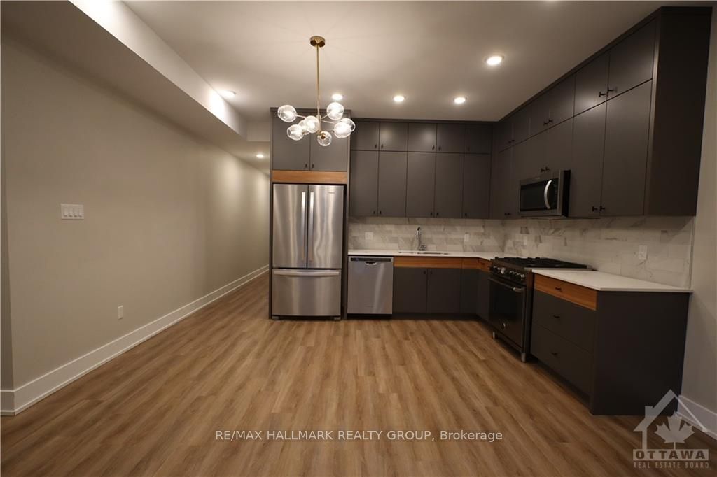 #1 - 304 Elmgrove Avenue Property Photo 11