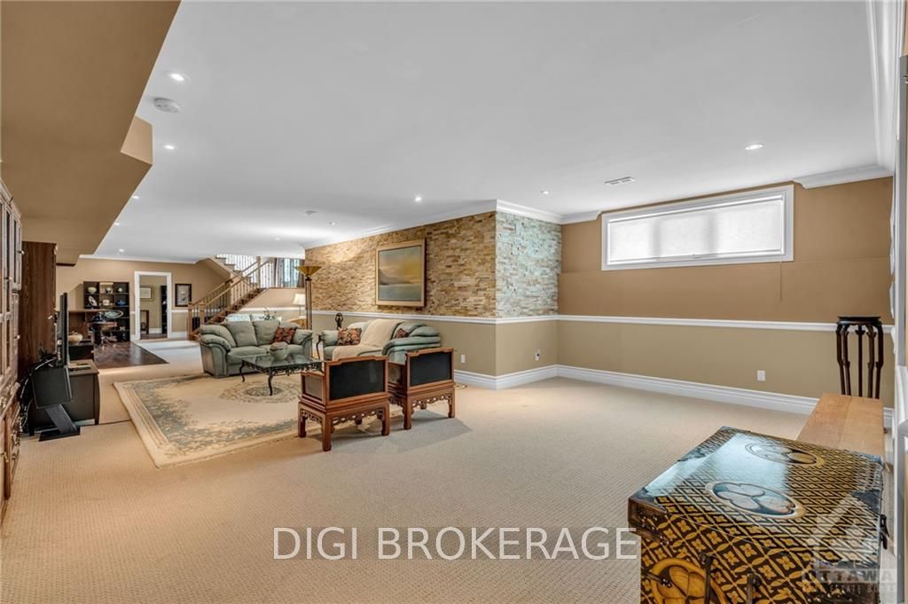 6730 Suncrest Dr Property Photo 15