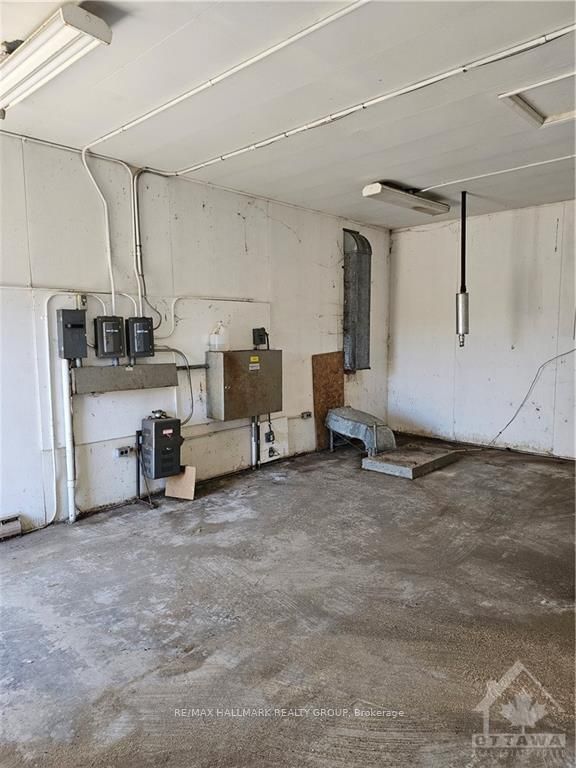 8890 Abb Road Property Photo 7