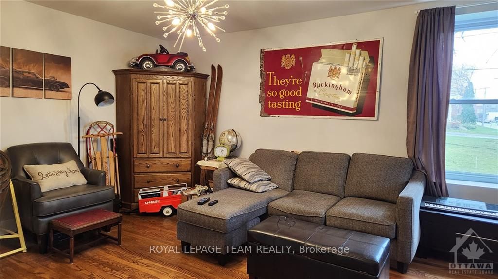 204 Asa Street Property Photo 4