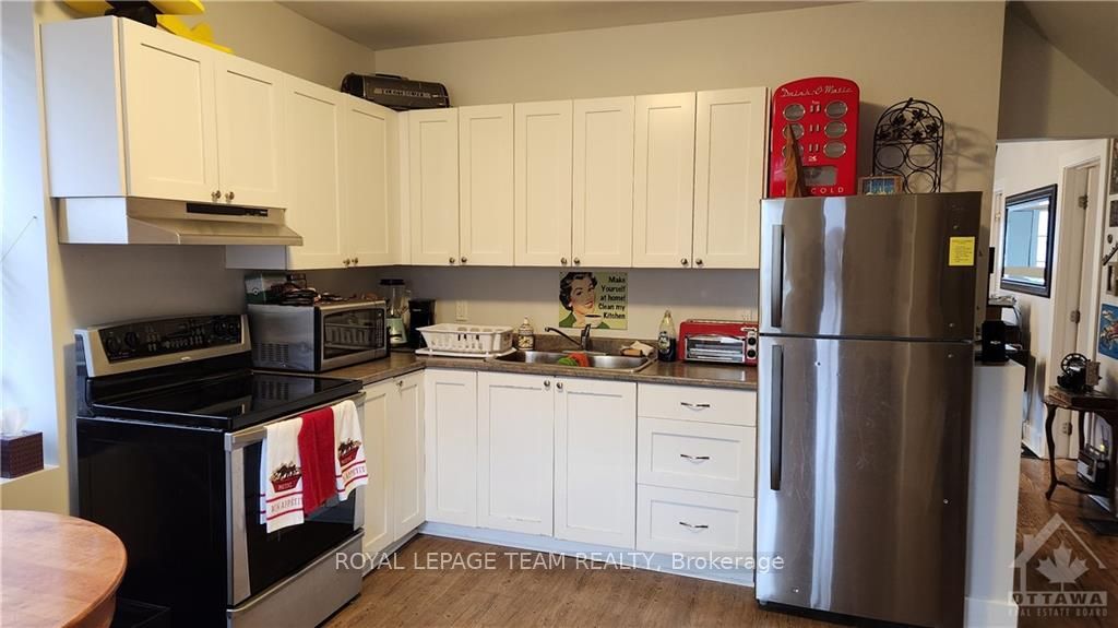 204 Asa Street Property Photo 7