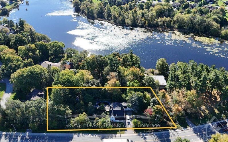 1022 Bridge Street Property Photo 2