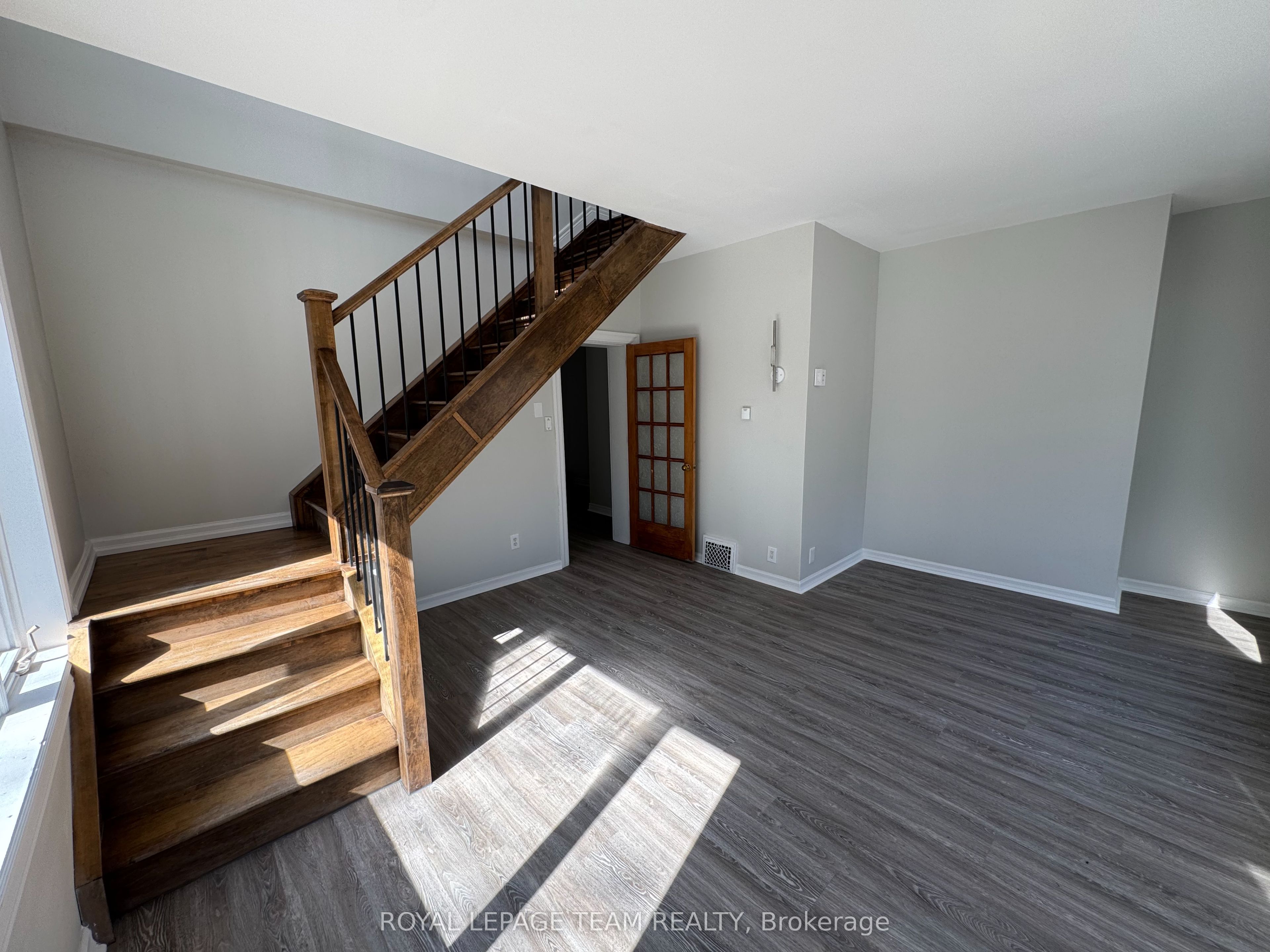 1022 Bridge Street Property Photo 13