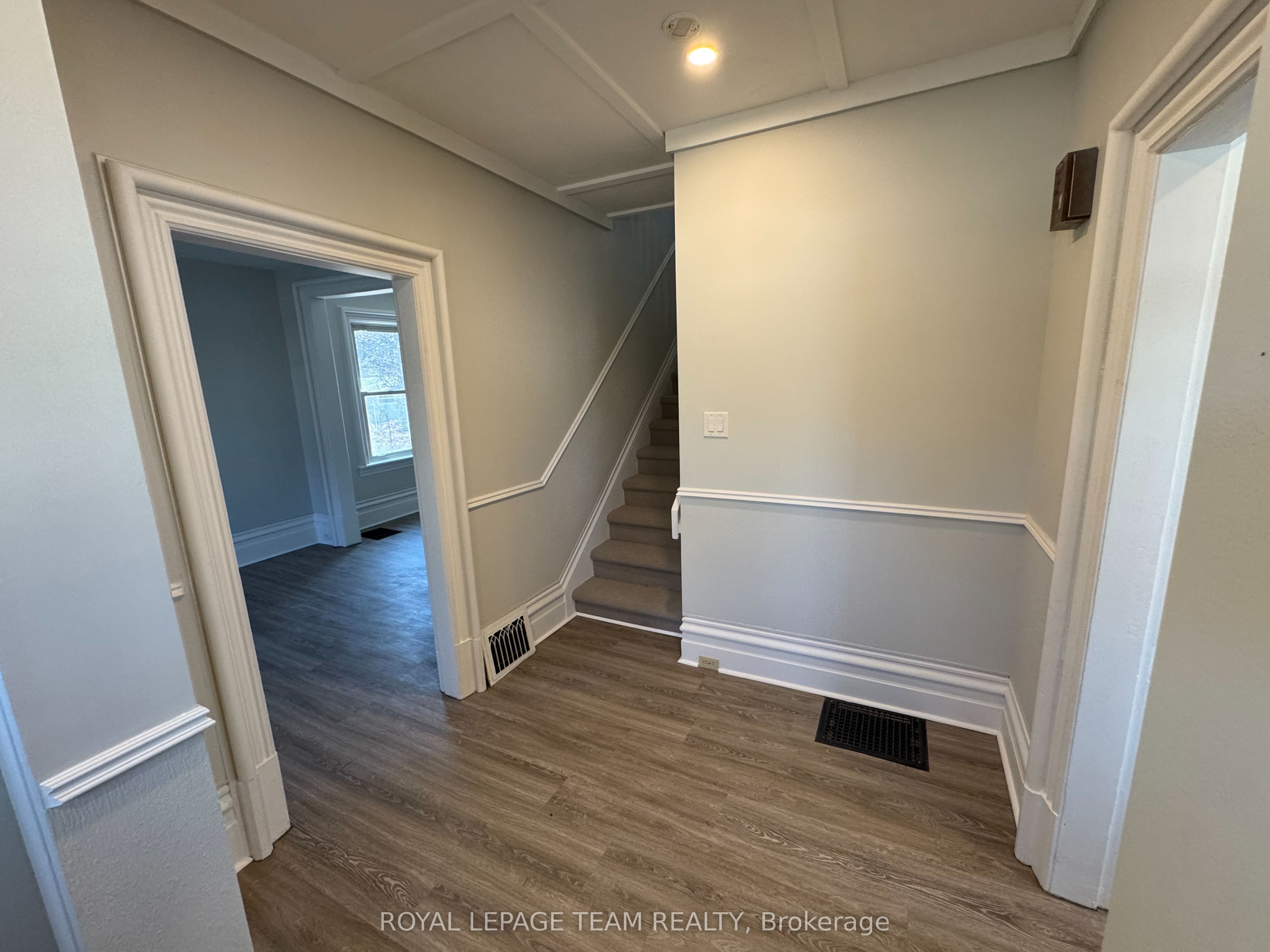 1022 Bridge Street Property Photo 20