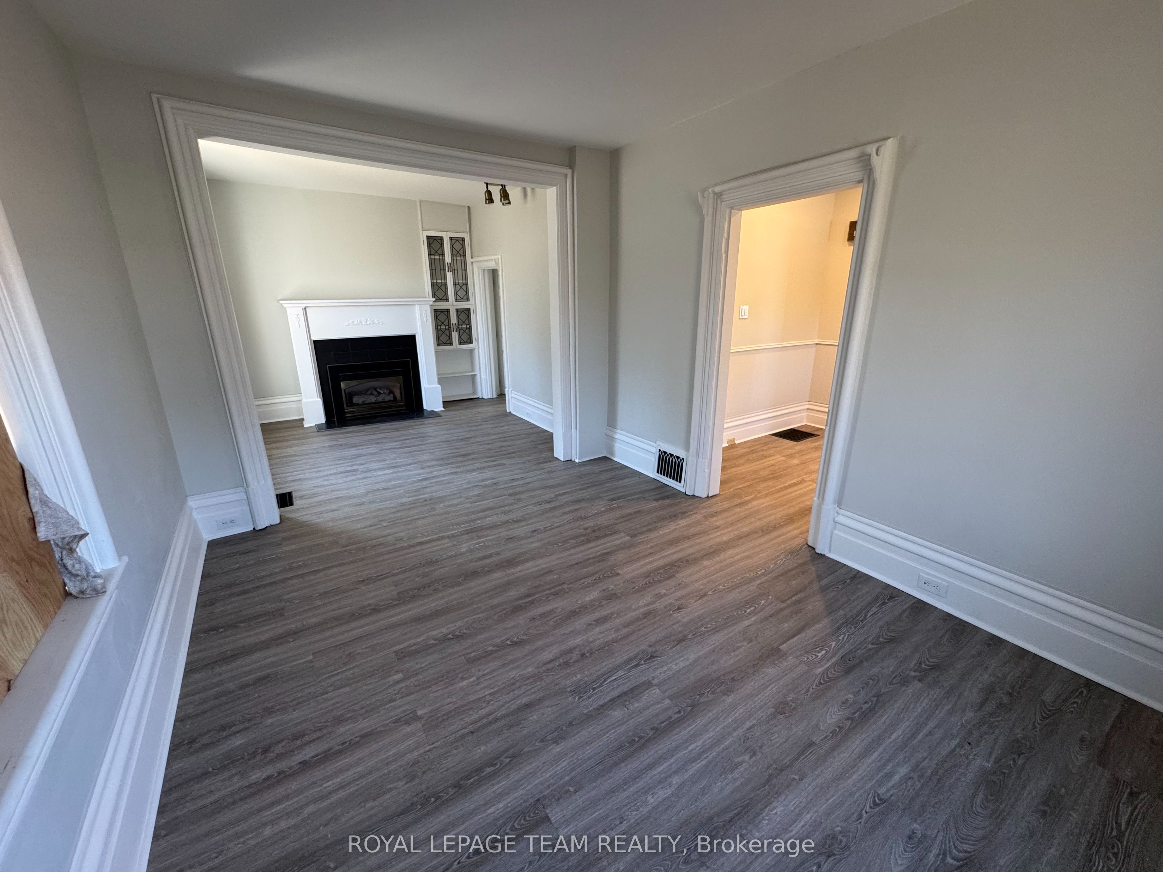 1022 Bridge Street Property Photo 21