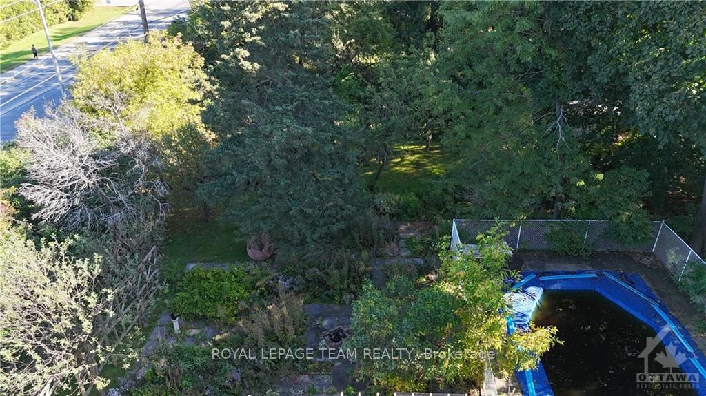 1022 Bridge Street Property Photo 36