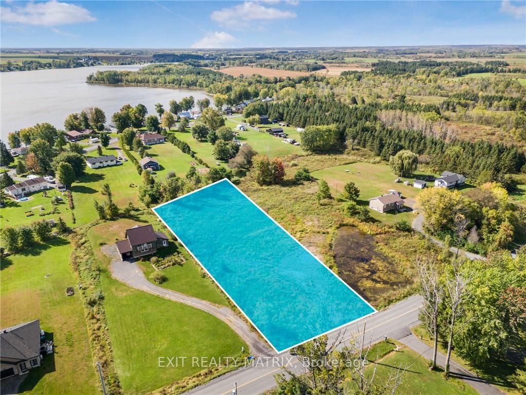 2943 Chartrand Road Property Photo