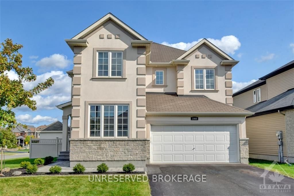 1900 Mickelberry Cres Property Photo 1