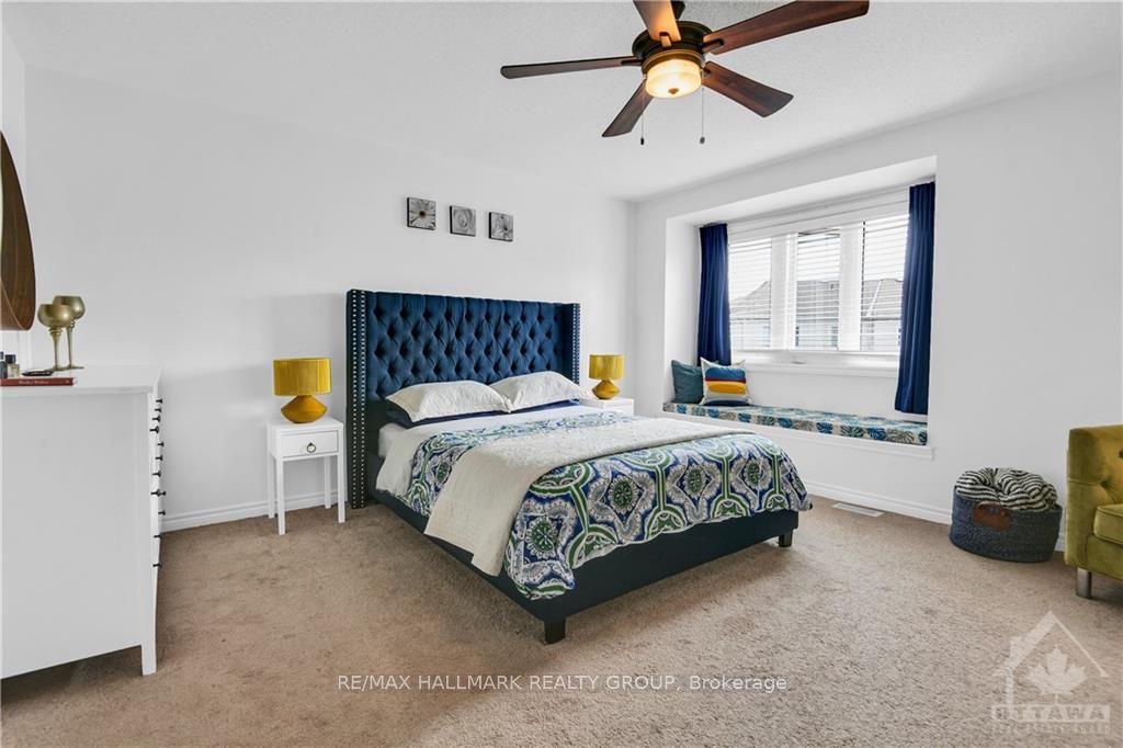 2222 Watercolours Way Property Photo 5