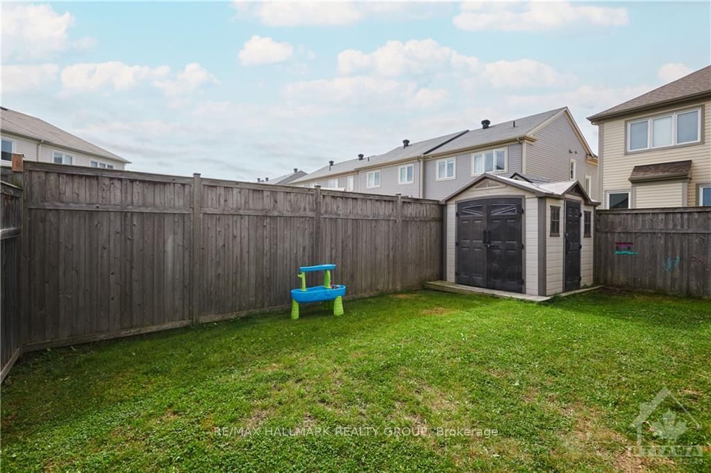 2222 Watercolours Way Property Photo 21